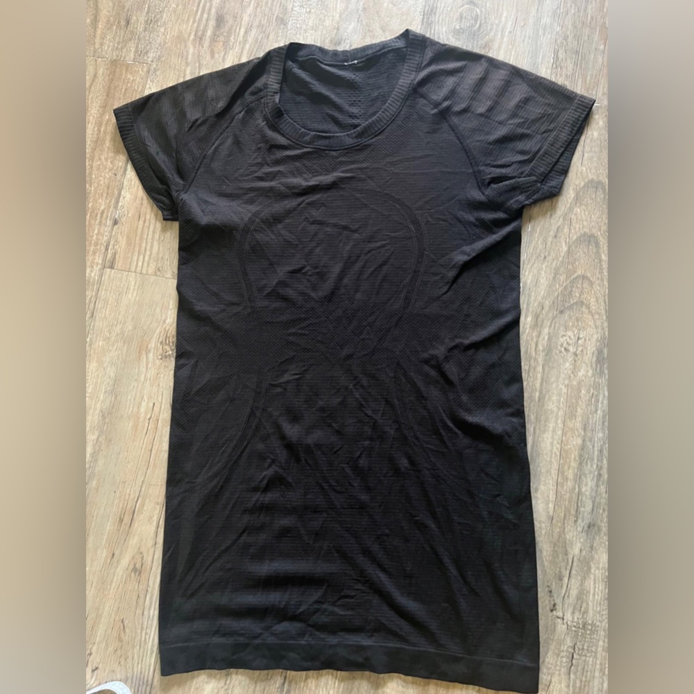 Blouse lululemon black size S for lady